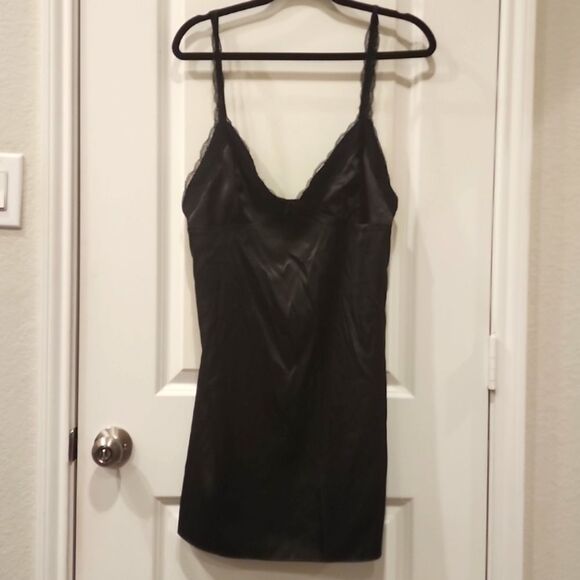 Cozy Rosy Lace Trim Chemise Lingerie Nightgown - Picture 2 of 3